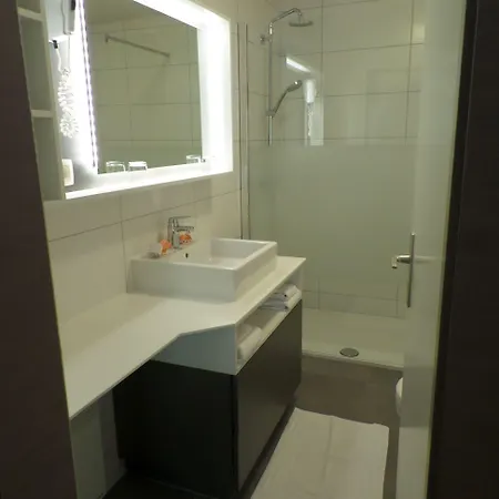 מלון Le Val D'arimont