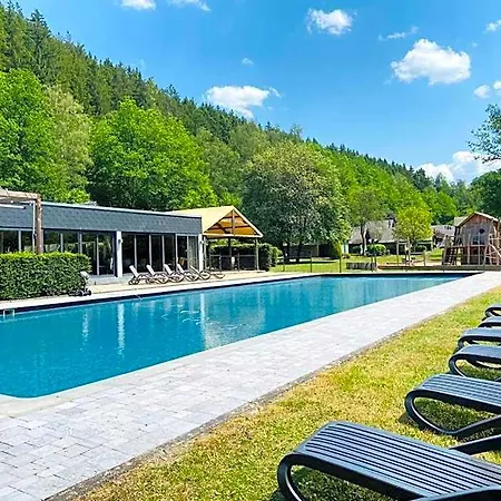 Le Val D'arimont فندق 3*